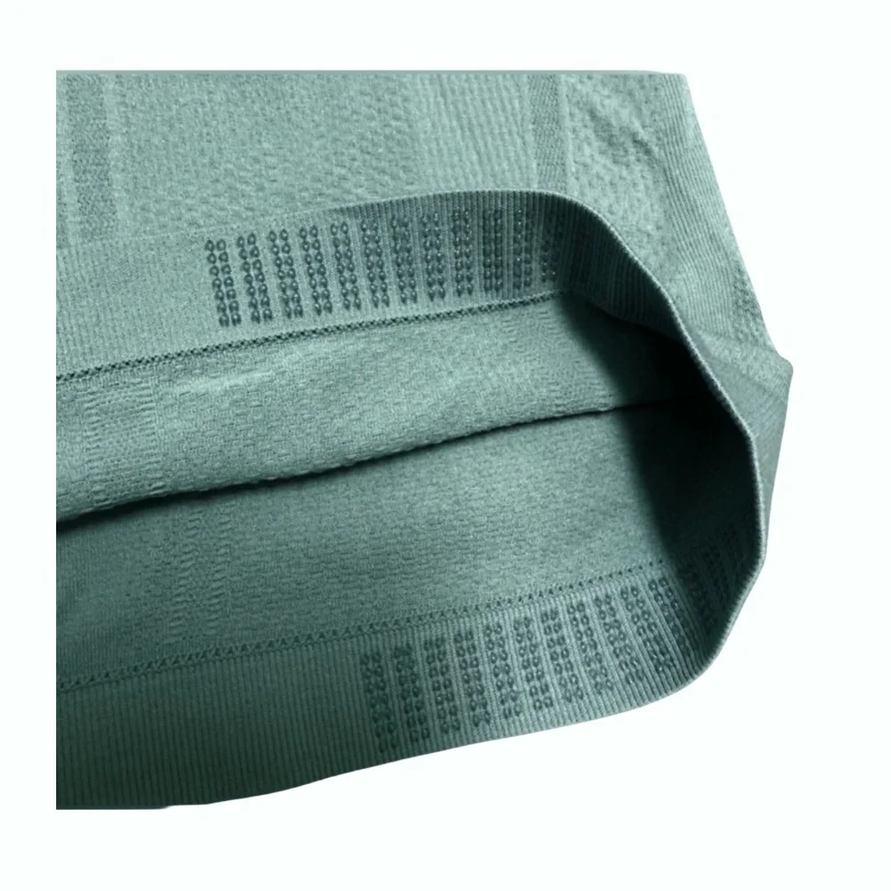 Athleta Momentum Seamless Tank Top - Picture 9 of 10